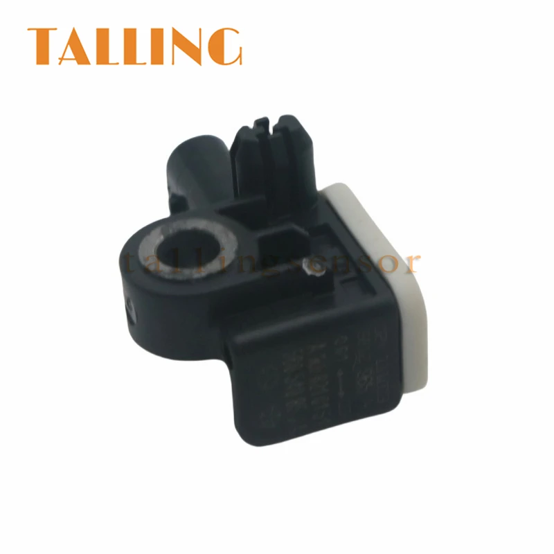 A1668210151 Front Crash Sensor For Mercedes-Benz Metris Gla250 Gla45 Gle400 Gls63 Ml350 Ml63 Car Spare Accessories