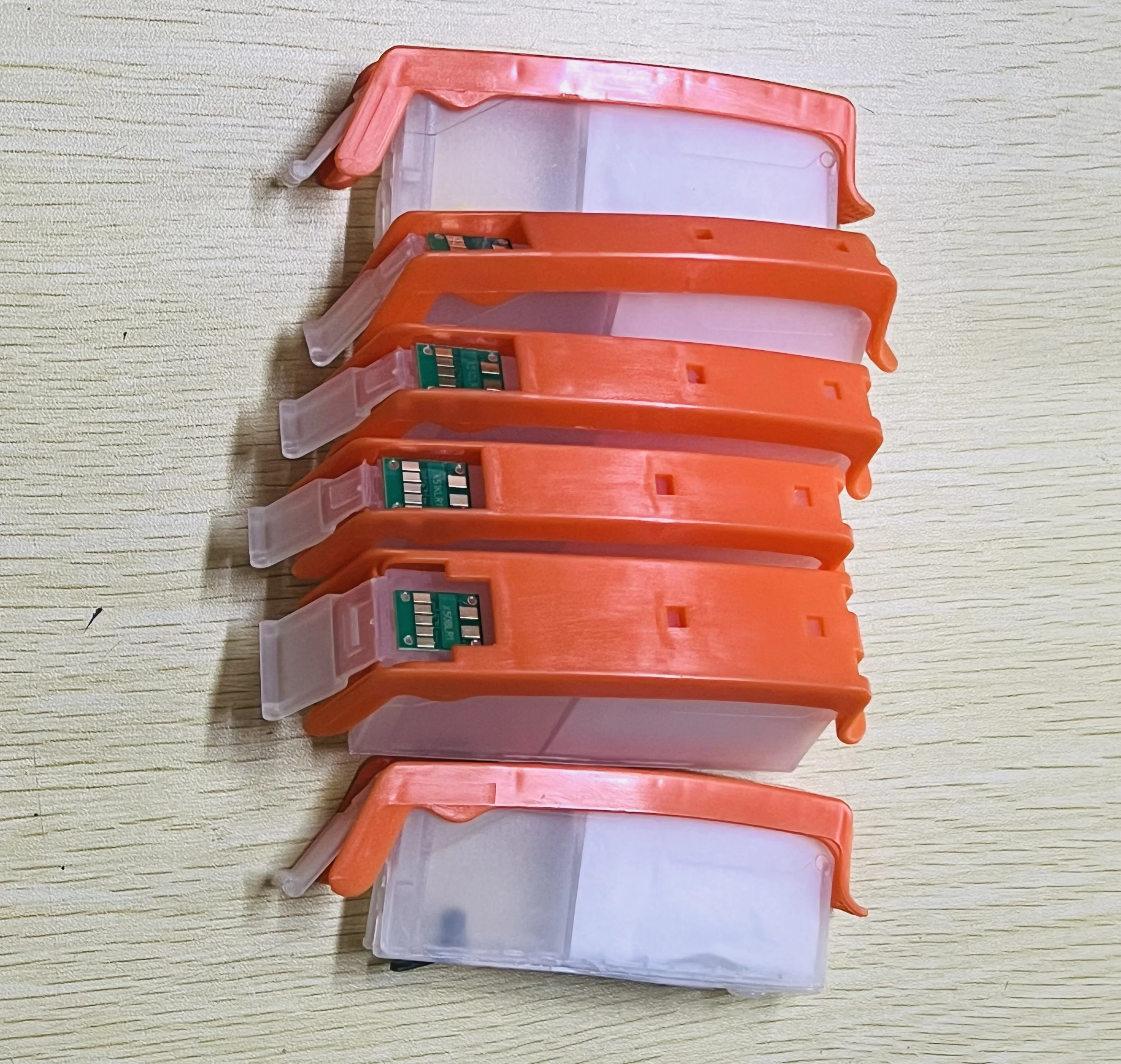 

Универсальный многоразовый картридж с чипом ARC для Canon PGI-150 CLI-151 250 251 350 351 450 451 550 551 650 651 750 751 850