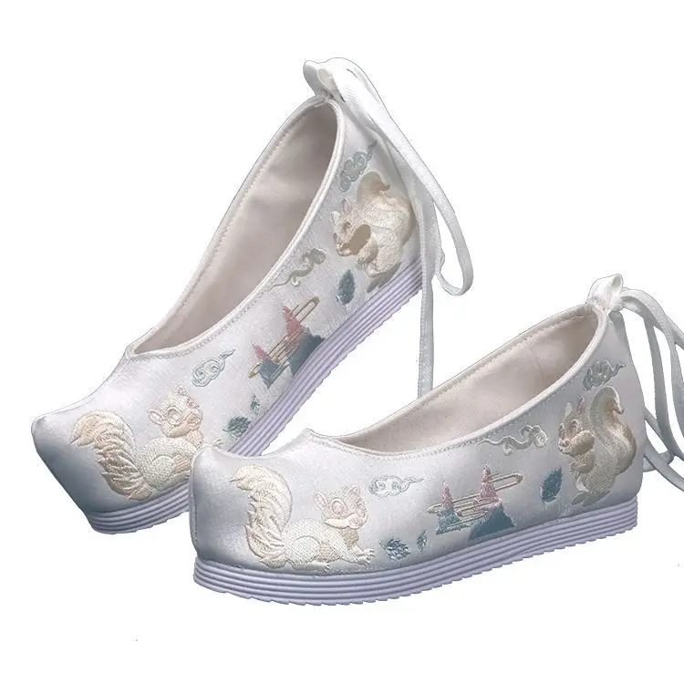 Chinese Style Hanfu Women's Shoes Ancient Style Embroidered Shoes Casual Women's Boots Elegant Shoes Height 4cm