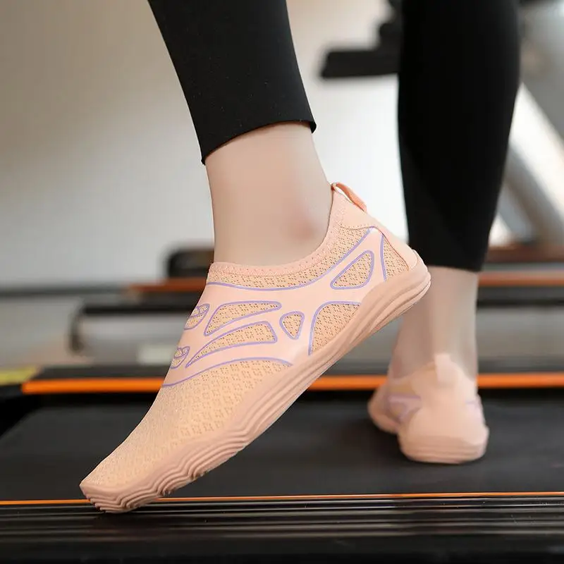 Couple Aqua Shoes For Women Men Barefoot Swimming Shoes Breathable Quick-Dry Beach Shoes