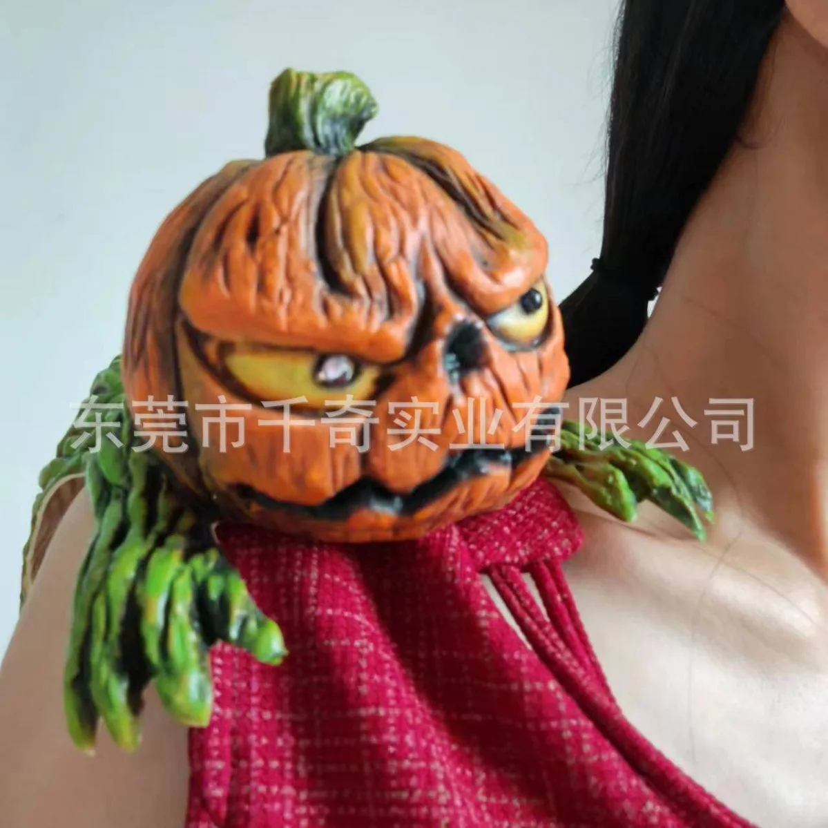 Halloween party funny shoulder prop cosplay costume (Ghost Shoulder Sitter)