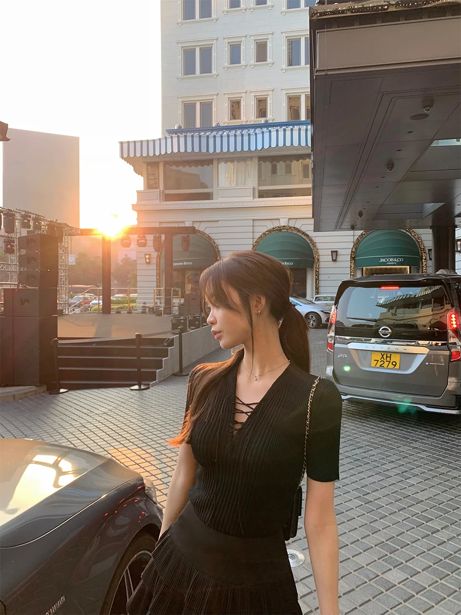 

Женский вязаный топ Good Morning Fan Fan с V-образным вырезом, утягивающий, с завязками, фактурный, для утреннего образа