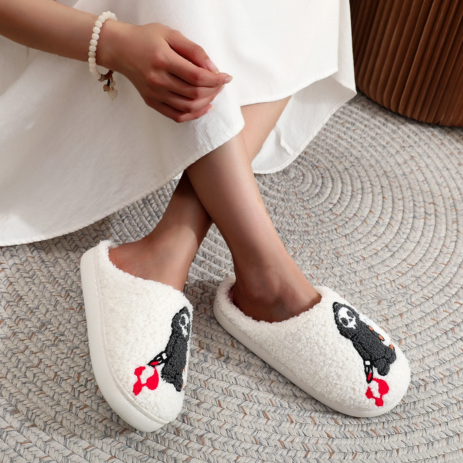 Skull Ghost Pattern Personality Dark Style Embroidery stuffed Home Platform Cozy Fur Cotton Slippers Warm Non-slip Indoor Slippers Men Women