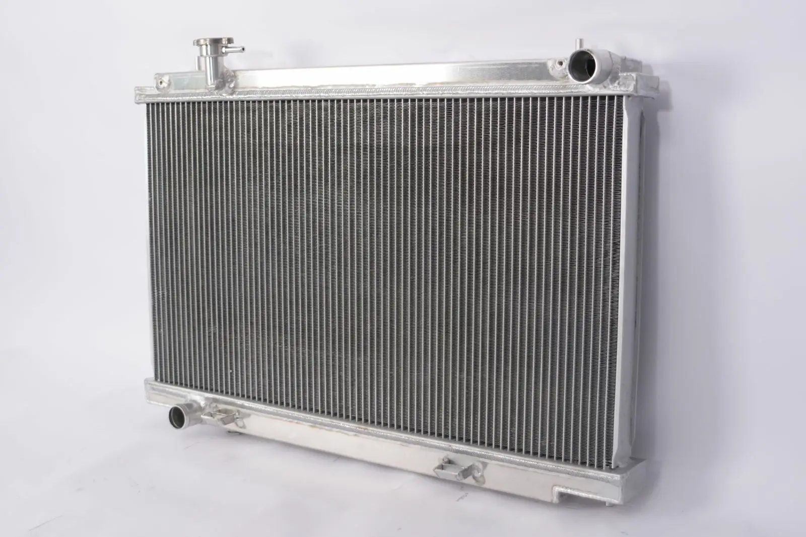 2003 2004 2005 2006 Aluminum Radiator for Nissan Fairlady 350Z Z33 AT