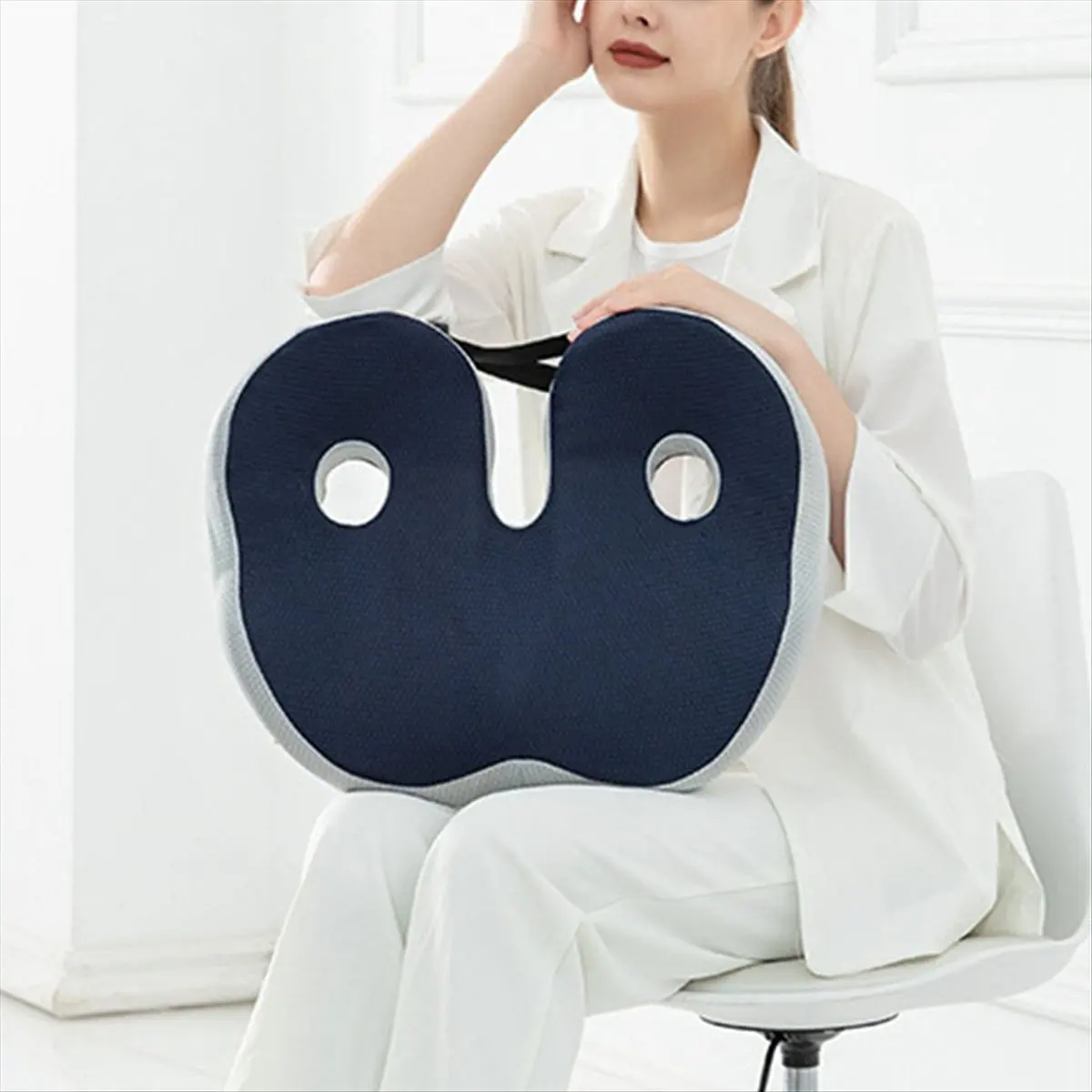 

【NEW！TURE】 Seat Cushion U-Shaped Pillow Suitable for Chair Cushion Car Office Coccyx Relaxation Chair Cushion Seat Cushion Navy