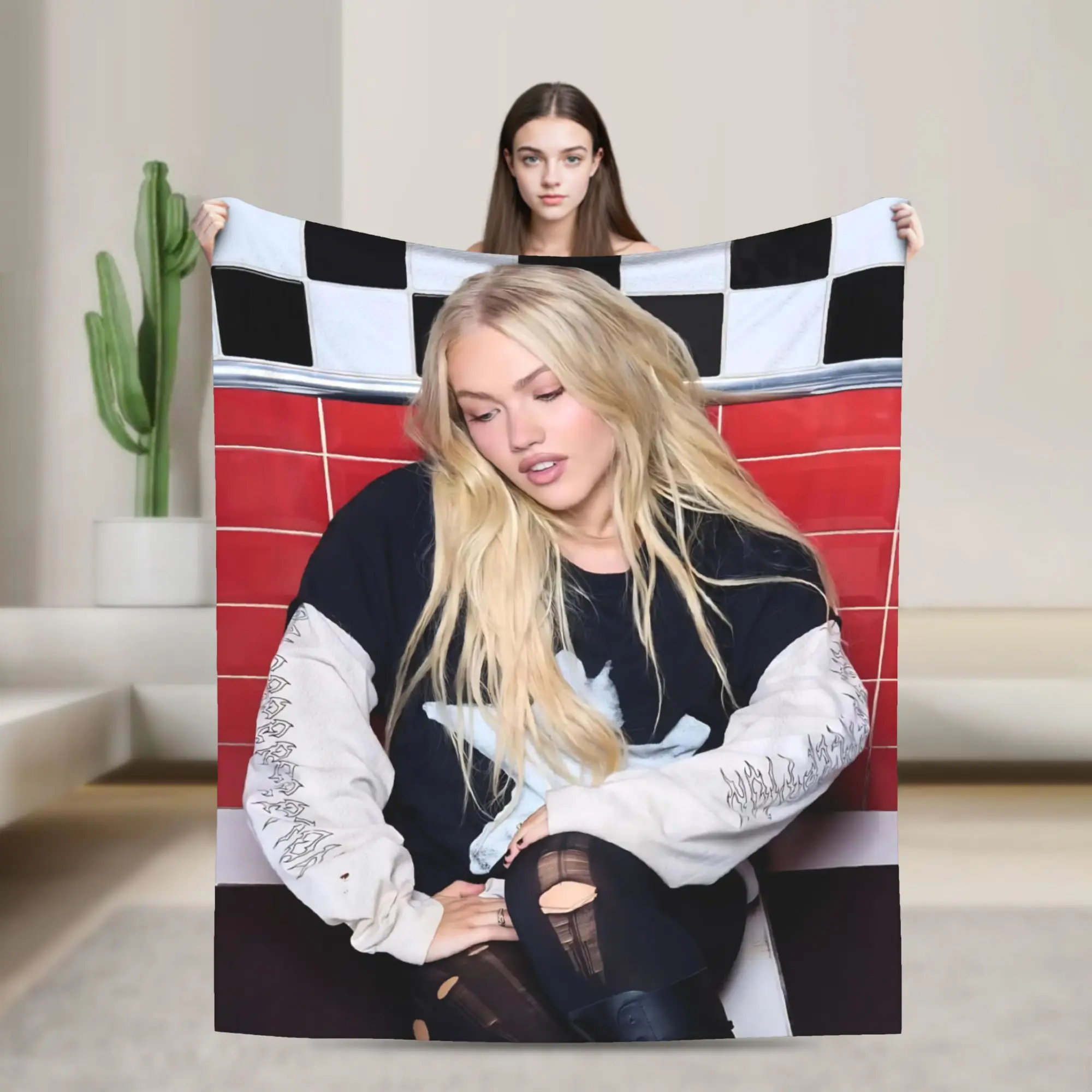 Bad Taste Freyas Singer Skyes  Blanket Flannel Textile Decor  Portable Super Warm Throw Blankets for Bed Office Rug Piece