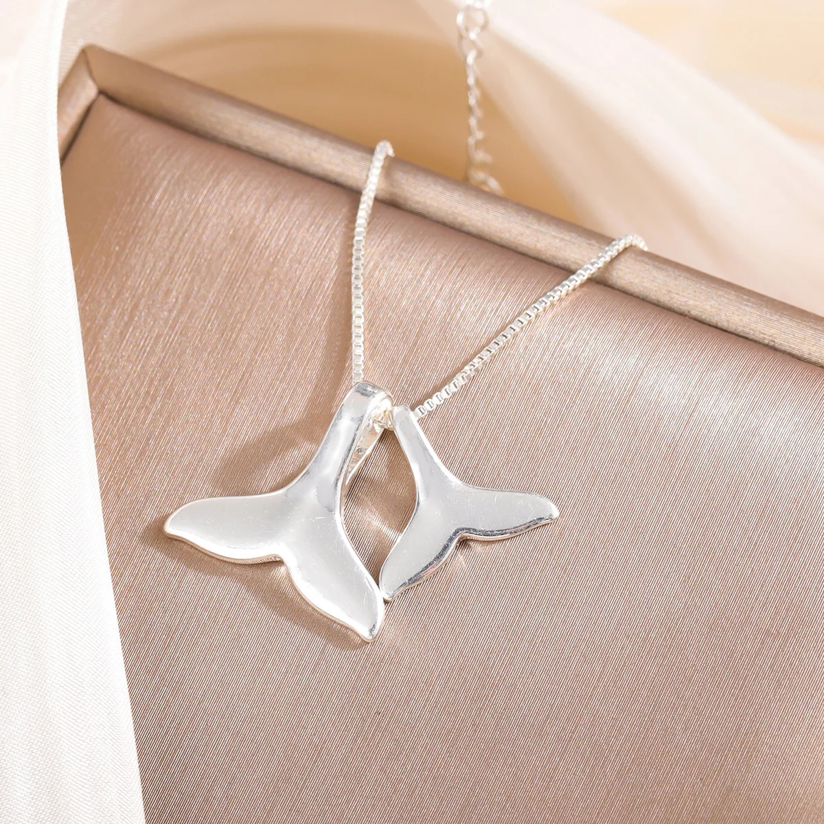New Personality Fashion Jewelry Cute Fantasy Ocean 925 Sterling Silver Double Mermaid Fish Tail Pendant Necklaces  XL140 view 3