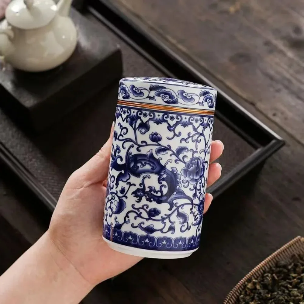 Ceramic Alloy Screw Cover Sealed Tea Storage Jar Portable Travel Enamel Colorful Red and Green Storage Jar Home Decoration