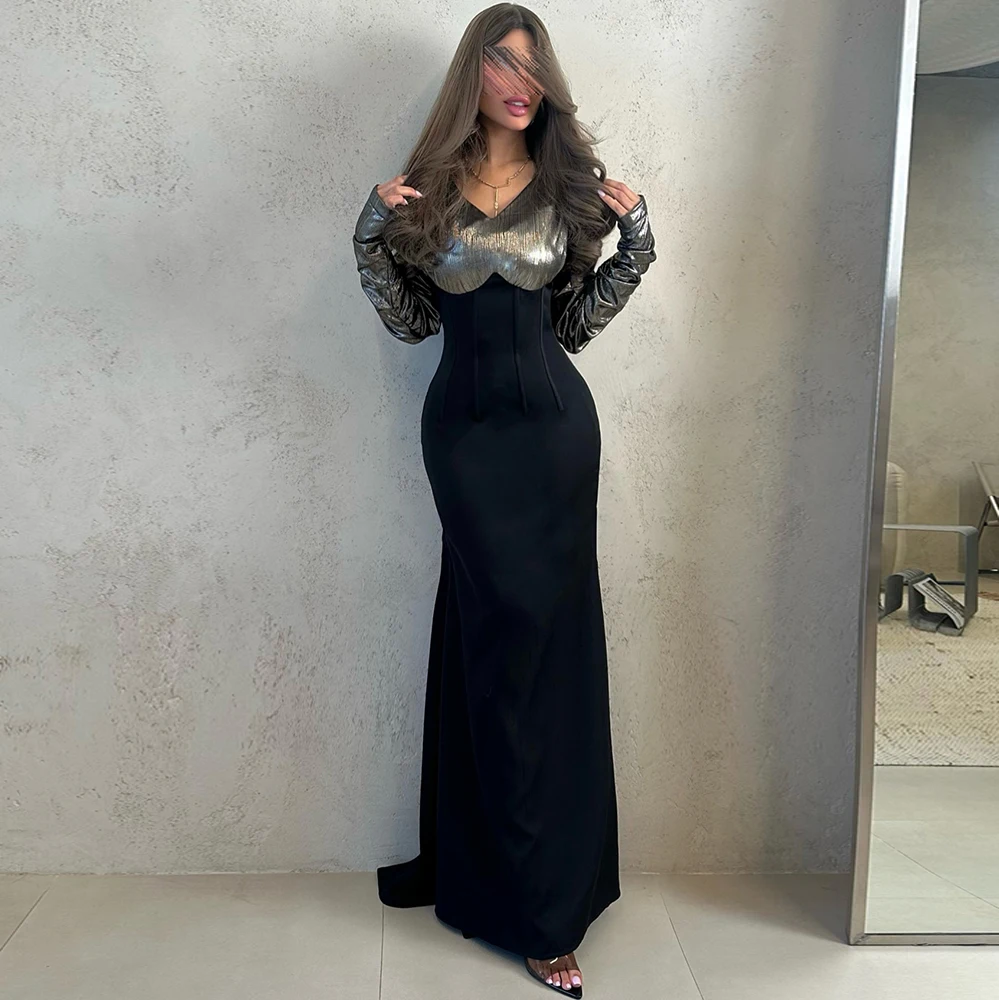 Modern Jersey V-Nec… - image