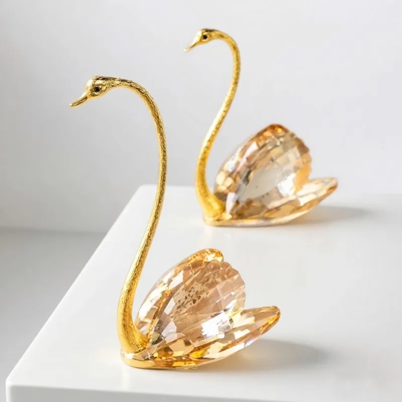 Crystal Swan Couple Decor 2
