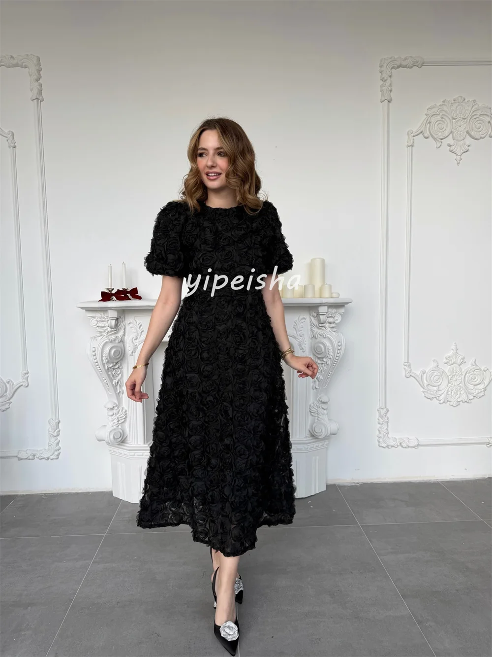 Aangepaste maten beschikbaar Prachtige handgemaakte bloemplooi A-lijn Ronde Hals Midi-jurken Avondjurken Chinese stijlmode