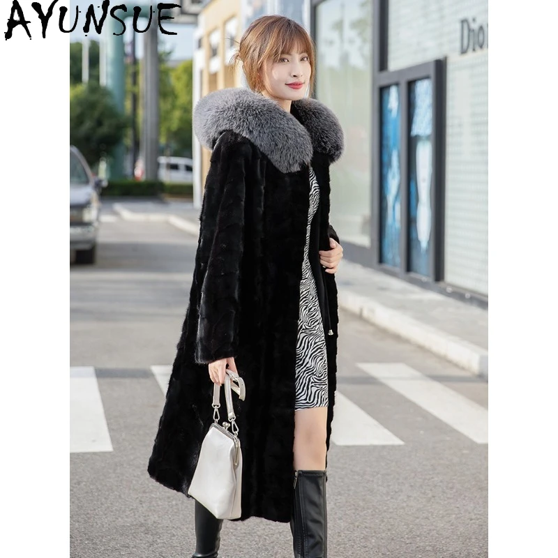 AYUNSUE معاطف فرو المنك امرأة 2025 معطف فرو طويل معاطف امرأة الشتاء الكورية ملابس عصرية للمرأة عالية الجودة Ropa Mujer