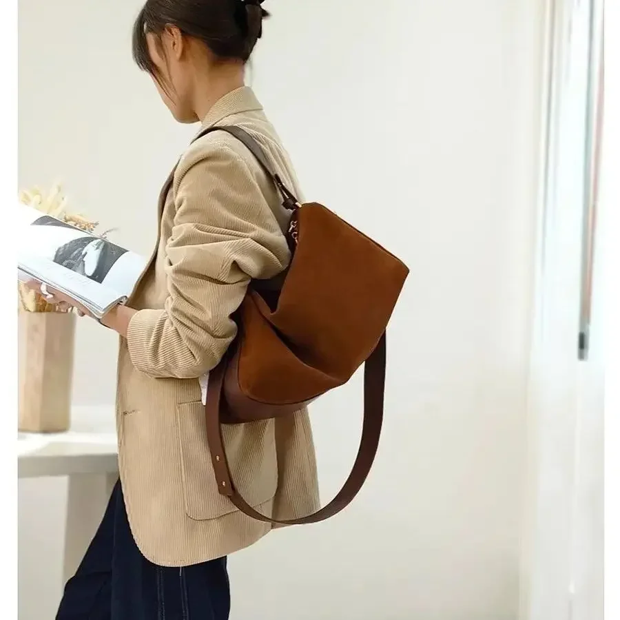 2024 Female Fashion Designer New High Quality Suede Panel Shoulder Underarm Bag Retro Crossbody Tote Bag Luxury women Wallets