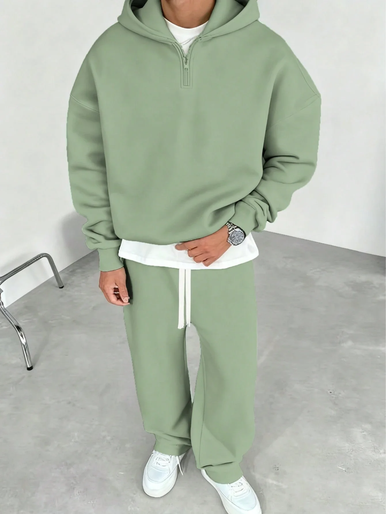 

Men's Casual Hooded Tracksuit Set With Half Zipper Autumn Winter