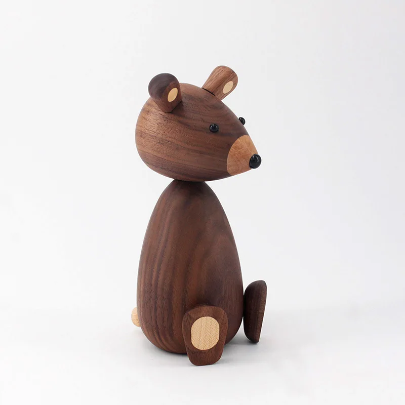 Fashion Simple Solid Wood Large Squirrel Quality Home Wood Crafts Decoration