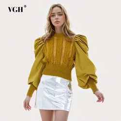 VGH Hollow Out Patchwork Fods Knitting Sweaters For Women Round Neck Puff Sleeve Slimming Short Sweater Female Fashion Style New