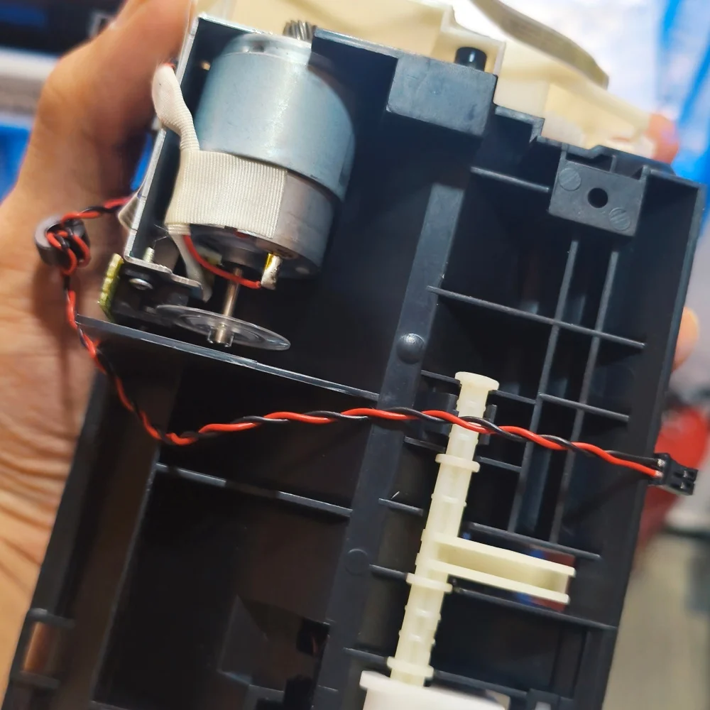 

L8050 ПАПИЧНОЕ ПИТАНИЕ В СБОРЕ L8058 ПАПЕРНОЕ ПЕЧАТЬЕ