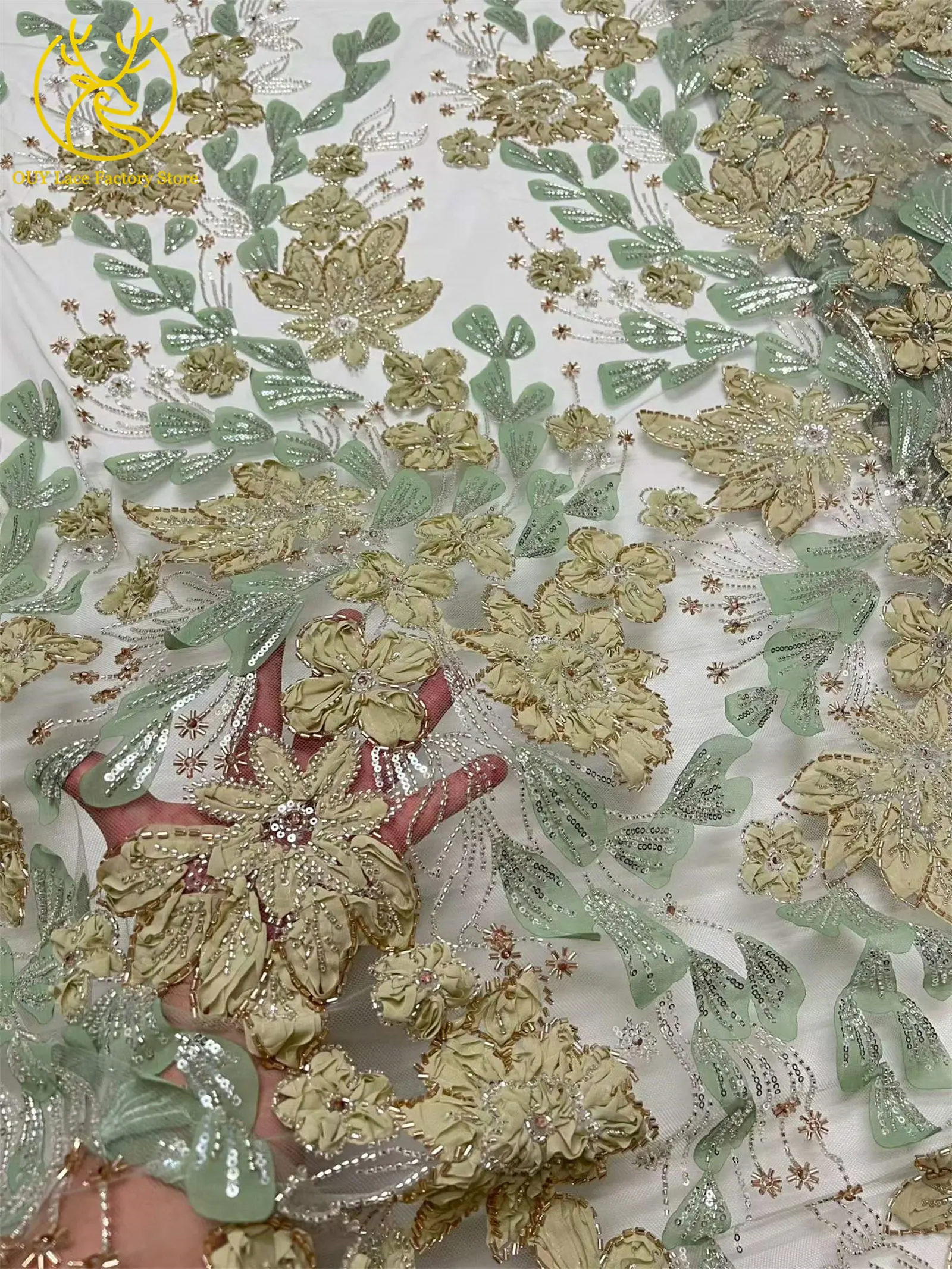 Exquisiter französischer Spitzenstoff mit Blumenstickerei und Pailletten, afrikanischer Perlen-Spitzenstoff für nigerianische Party- und Hochzeitskleider zum Nähen. – Detail 19