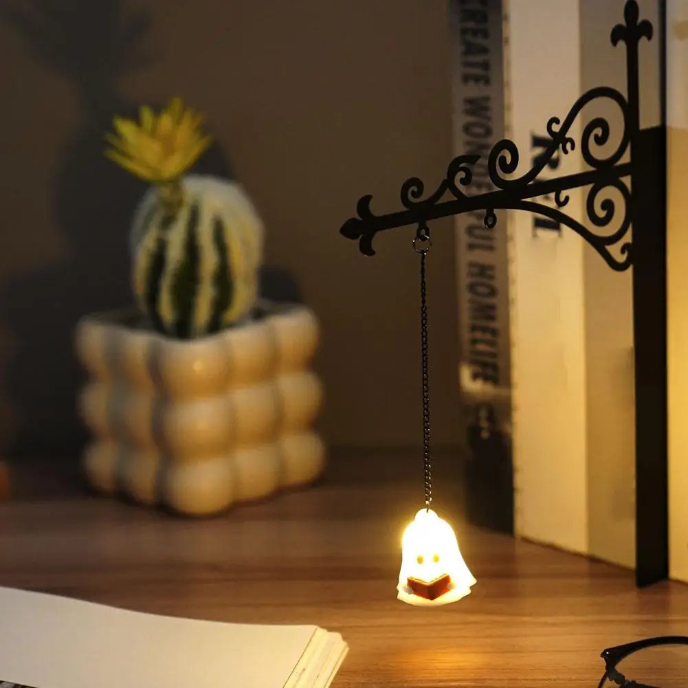 Halloween Retro Bookshelf Lighting Wall Mounted Reading Lamp Metal Gothic LED Night Light for Studious Home Room Ornament