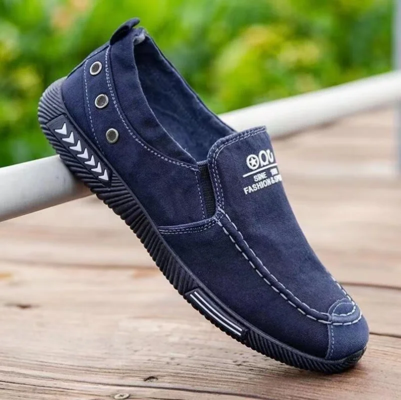 Men Casual Flats Shoes Denim Canvas Slip on Mens Casual Shoes Plimsolls Breathable Male Footwear Spring Autumn Sneakers Flat