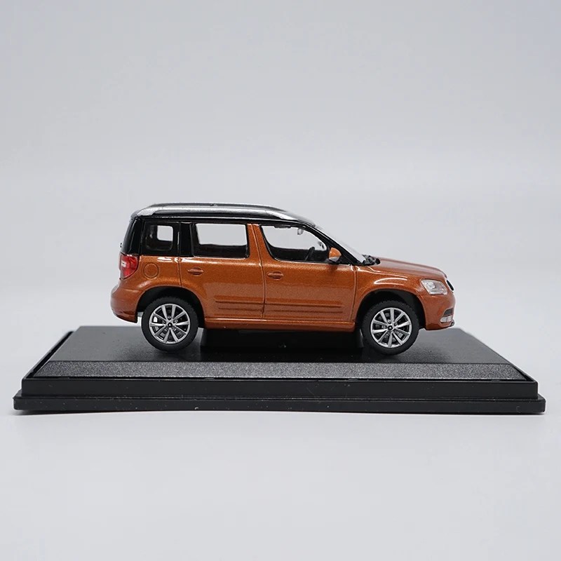 1:43 Skoda Yeti SUV Alloy Car Diecasts & Toy Vehicles Model samochodu Miniaturowy model samochodu w skali dla dzieci