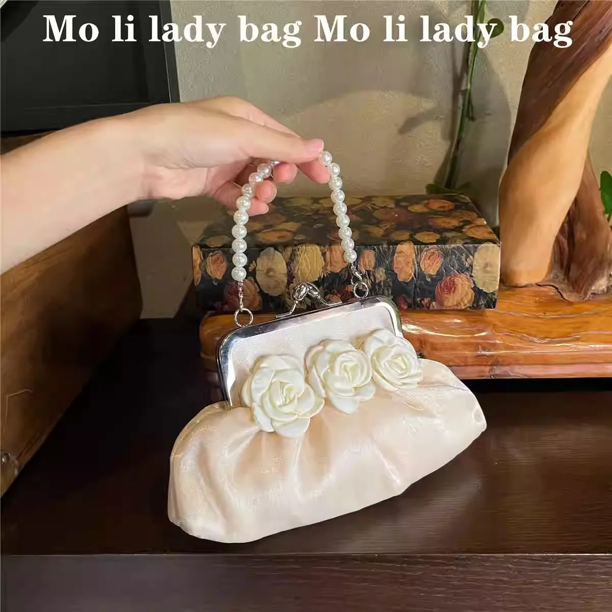 Luxury Satin Cloud Bag Fashion Solid Rose Floral Evening Bag High Quality Women Handbag Wedding Party Clutch Purse Crossbody Bag