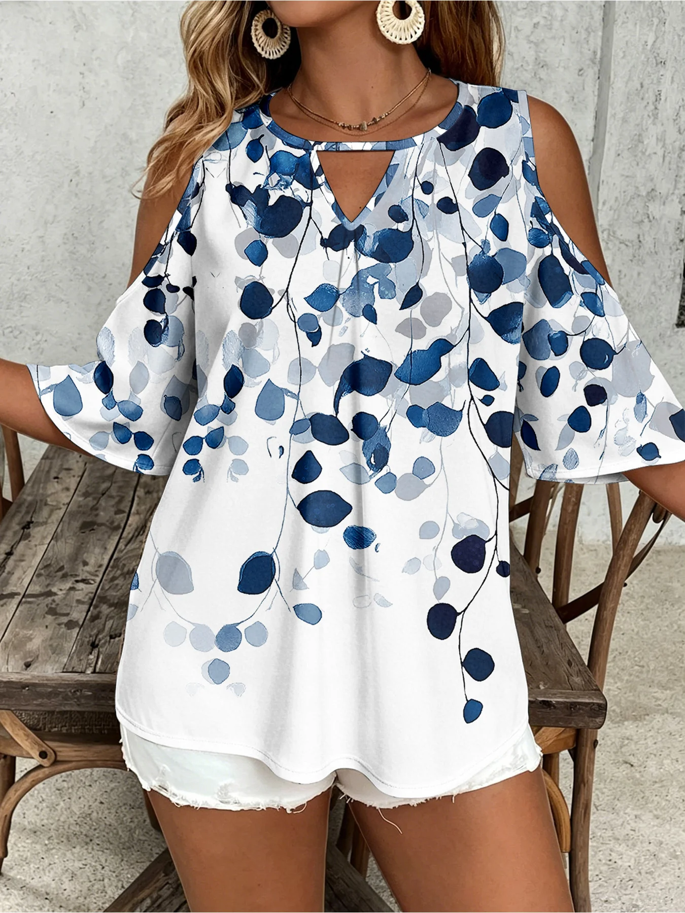 

Women's plus size women's blue leaf print off shoulder V-neck hollowed out mid sleeve top, commuting and leisure vacation top