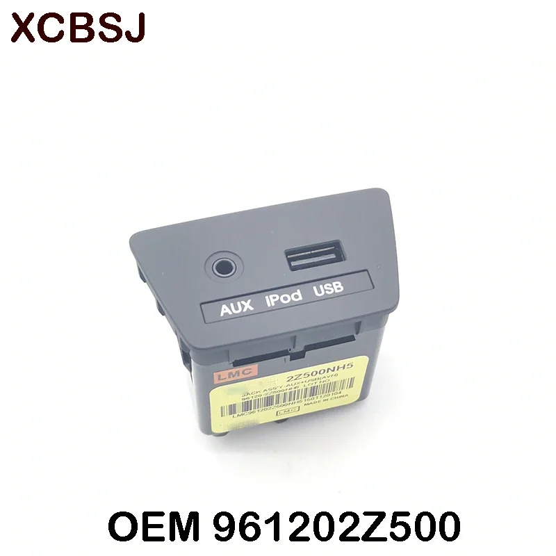 

Genuine AUX USB Jack Assy 961102Z300 961202Z500 1EA For Tucson ix35 2011-2015