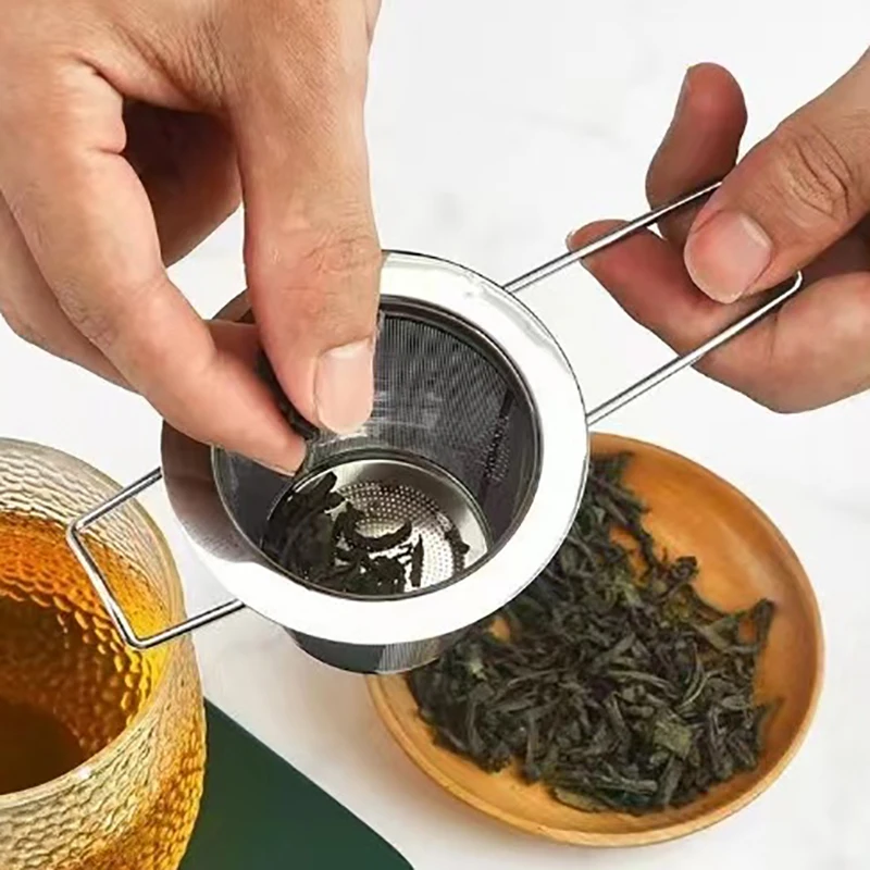Premium Stainless Steel Tea Filter Extended Folding Handle Loose Tea Drainer With Lid Anti-Scald Multi-Purpose Tea Strainer