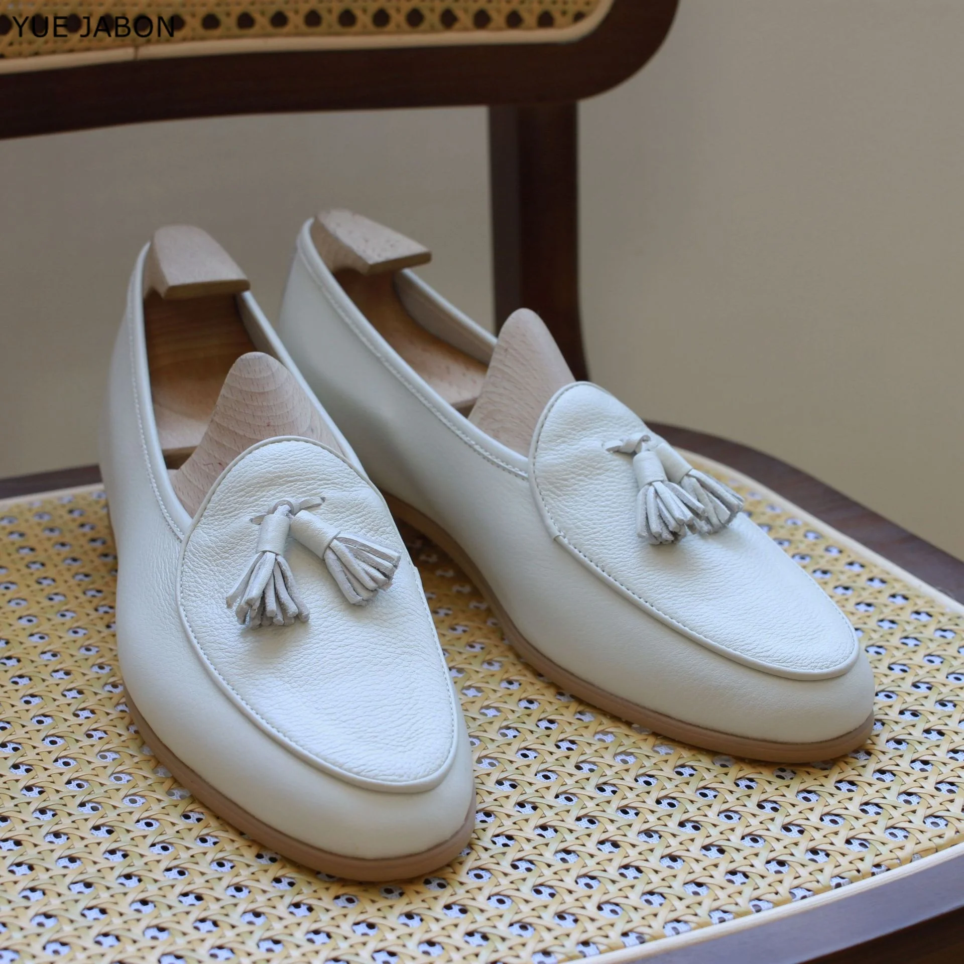 Men's Full Grain Genuine Leather Tassel Slip-on Loafers British Business Wedding Height Increasing White Casual Dress Shoes