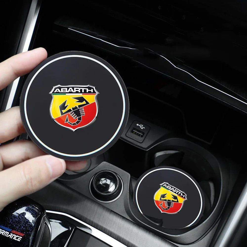 2 sztuki podstawki na kubek na wodę uchwyt na butelkę wodoodporne slipmata akcesoria samochodowe do Abarth 124 125 500 695 5CC logo TC