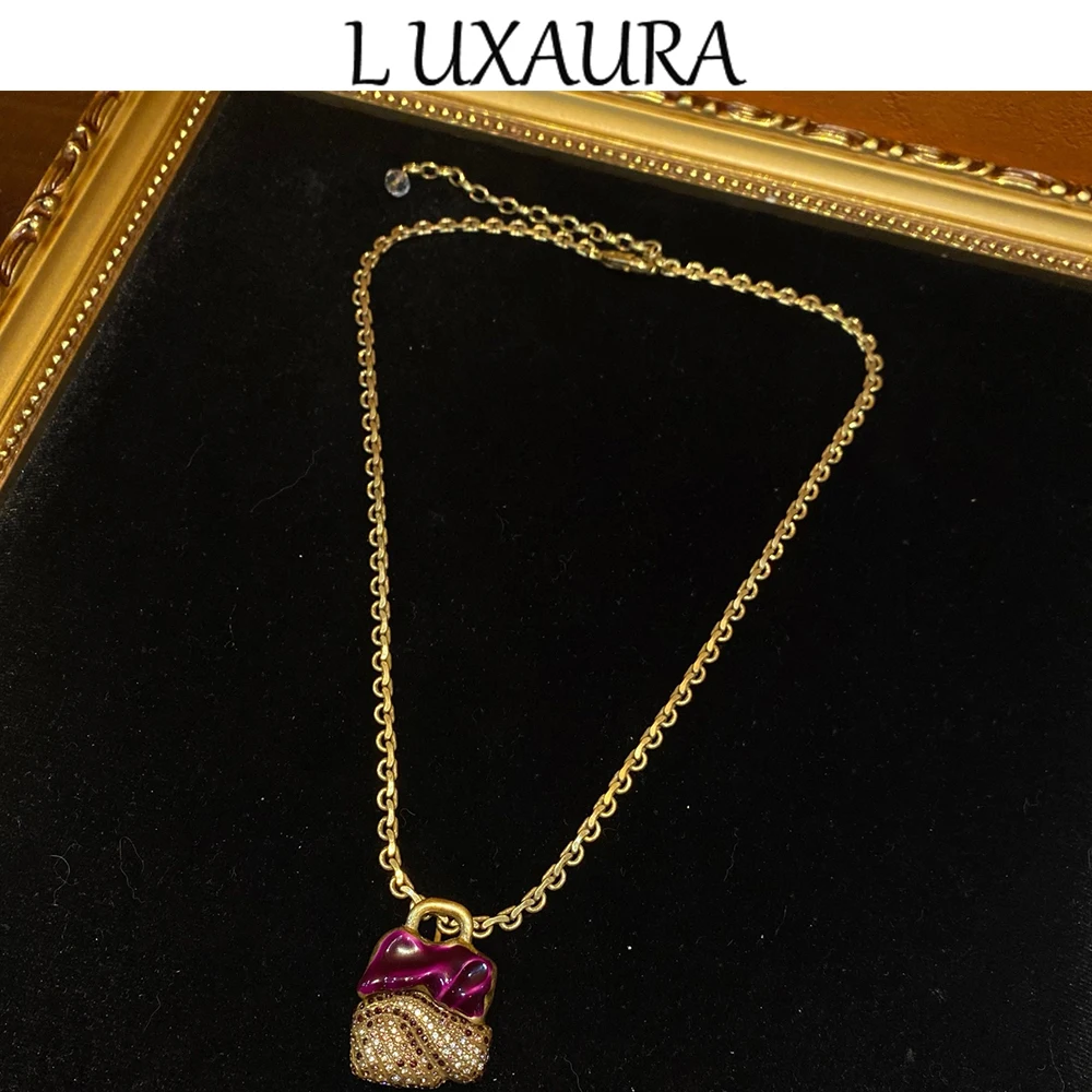 

Vintage fashion classic copper plated 18K geometric style paired with bohemian women's jewelry necklace