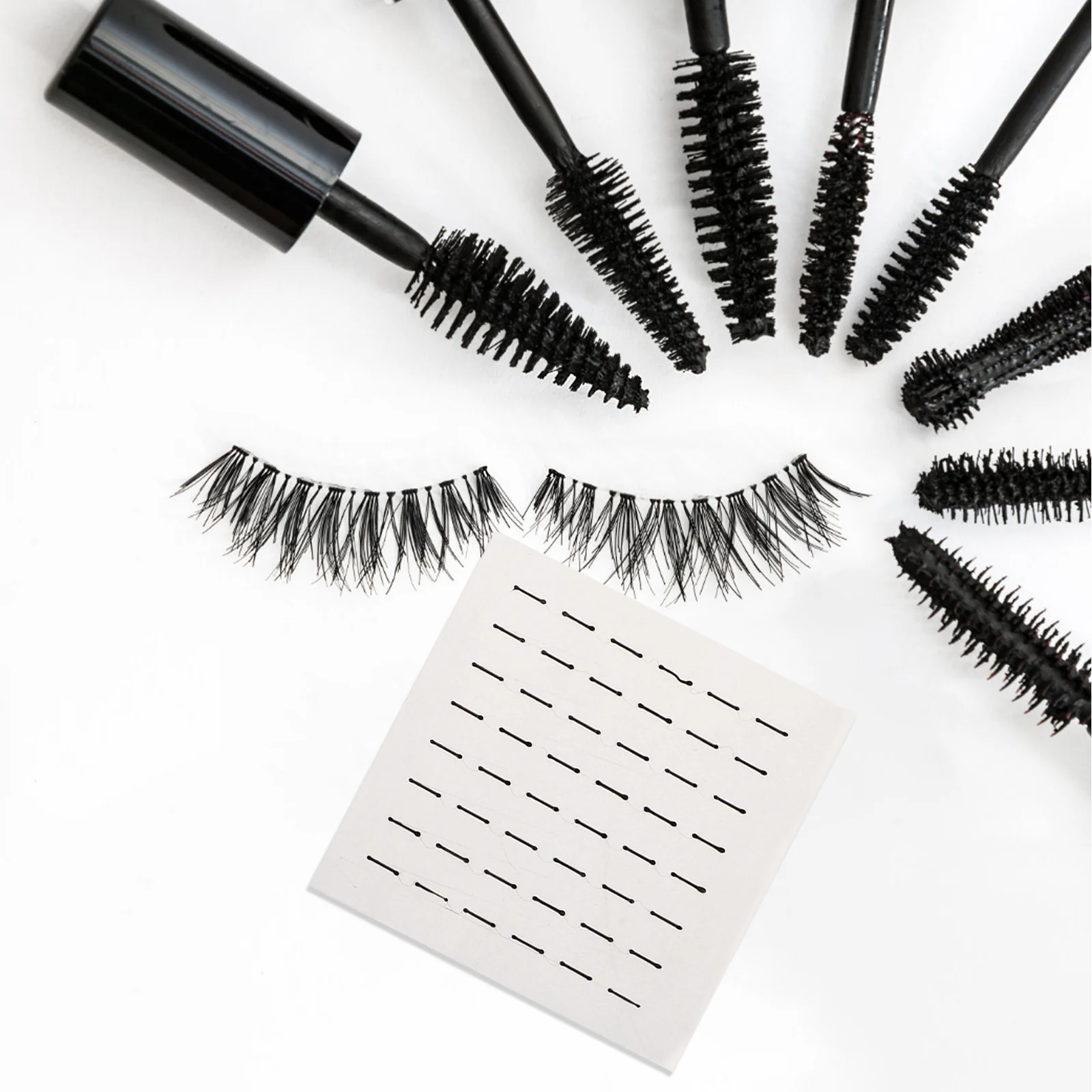 

6Mm Reusable Self-Adhesive Eyelash Strips Splashproof Sweat Resistant Natural Finish Lash Extensions Accessories for Daily Wear