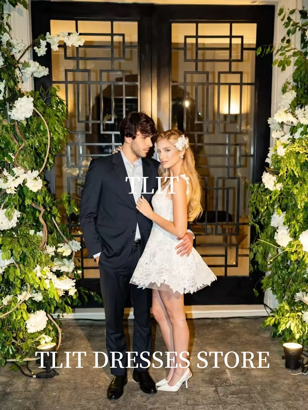 TLIT – robe de mariée trapèze courte, élégante, avec des Appliques blanches, personnalisée, bretelles Spaghetti avec fleurs, dos nu