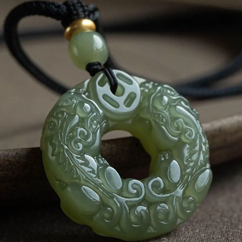 

Natural Pixiu Pendant, Men's and Women's Fashion Ethnic Style Sapphire Pendant Jade Pendant