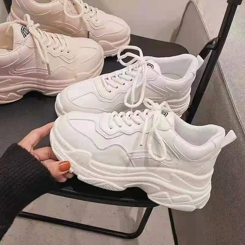 

Women's Korean Style Dad Shoes Spring Summer Thick Sole Lightweight Sneakers Ins Trendy Viral Versatile Makes Feet Look Smaller