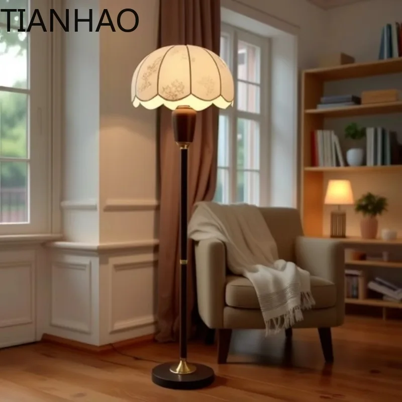 NEW Decorative Floor Lamp Living Room Sofa French Retro High-End Feeling Antique Atmosphere Lamp Bedroom Bedside Lamp