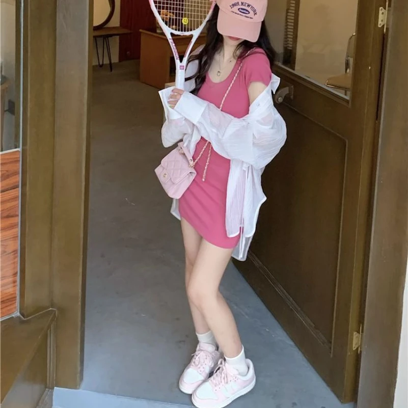 Pure Desire Wind Sweet Spicy Girl U-hals Korte Mouwen Tas Hippe Rok Dames Zomer Stijl Show Body T-shirt Jurk Strakke Rok