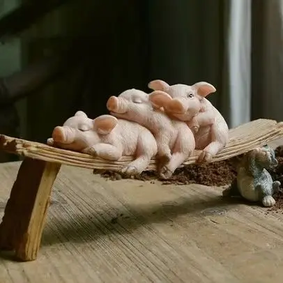 

Lazy Pigs & Cat Statue Figurine Ornament Home Garden Lawn Decor