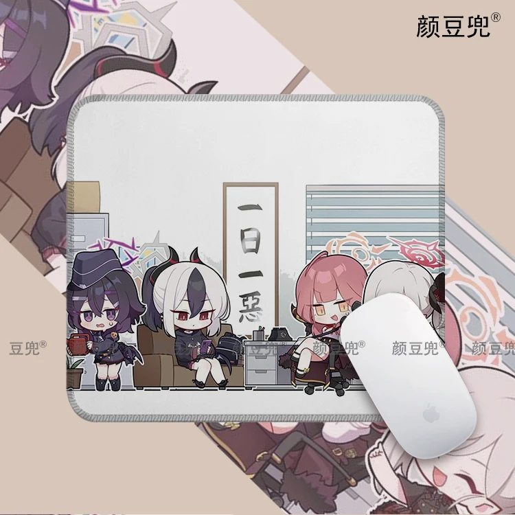 Blue Archive ARU Anime  Desk Mat For L And S Size Gaming Mousepad Gamer Company Keyboard Mouse Mats Carpet Computer Desk Mat