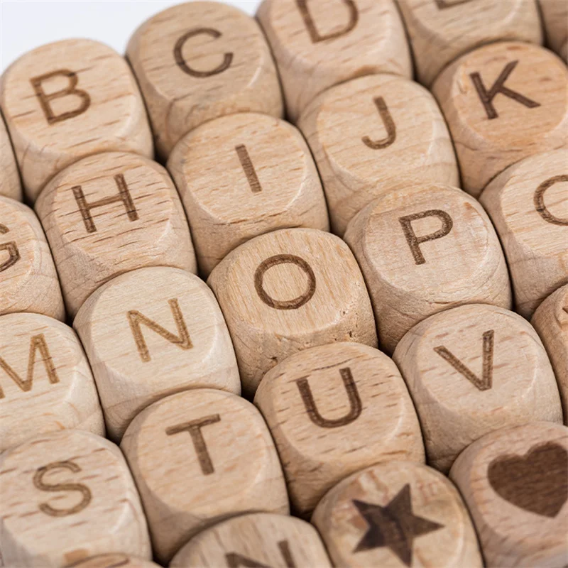 Perles Carrées en Bois de Hêtre Naturel de 12mm avec Lettres de l'Alphabet, Matériaux Perlés pour Travaux Manuels, Cadeau Personnalisé, 5 Pièces/Sac