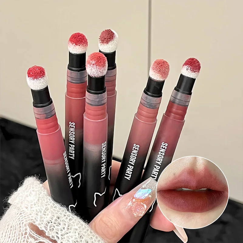 1Pc Rotating Lipstick Pen - Velvet matte, easy to color, waterproof autumn and winter liquid lipstick, natural makeup look