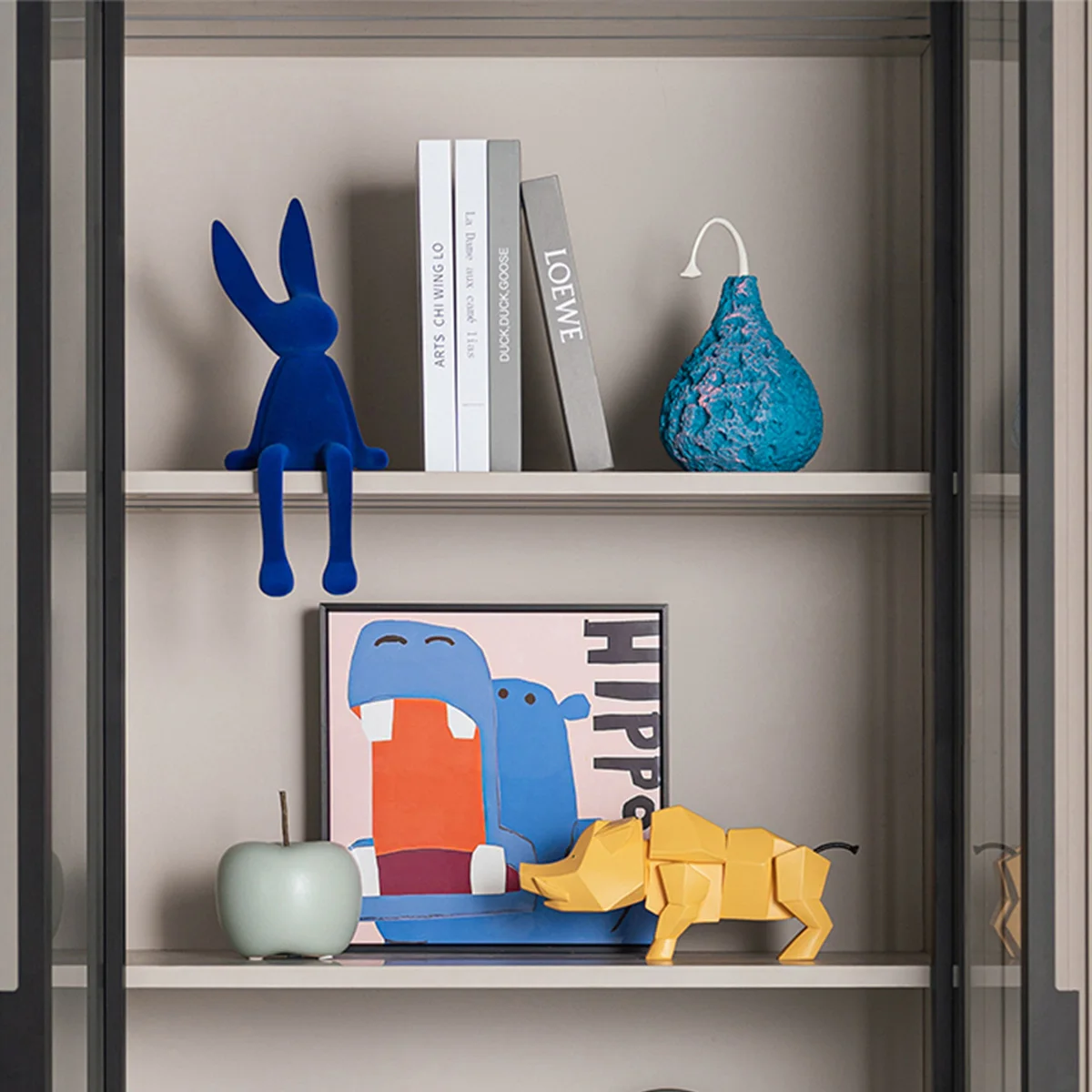 Modern Italian Minimalist Multi-color Resin Handmade Eco-friendly Perforated Pear Ornament Creative Fruit Home Decoration