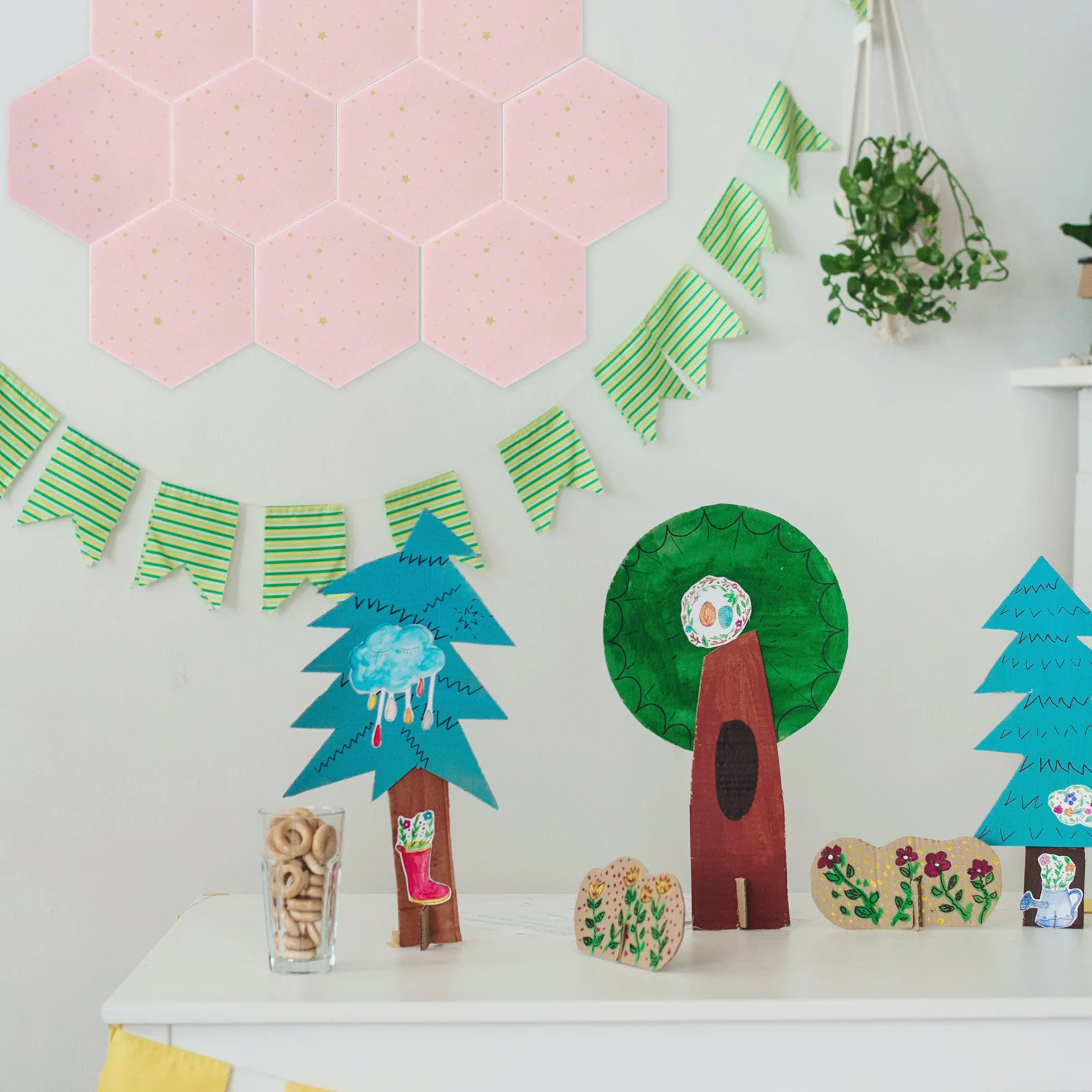 

2Pcs Hexagon Felt Wall Sticker Safe Self-Adhesive Memo Board for Note Photo Display Office Bedroom Living Room Wall Bulletin