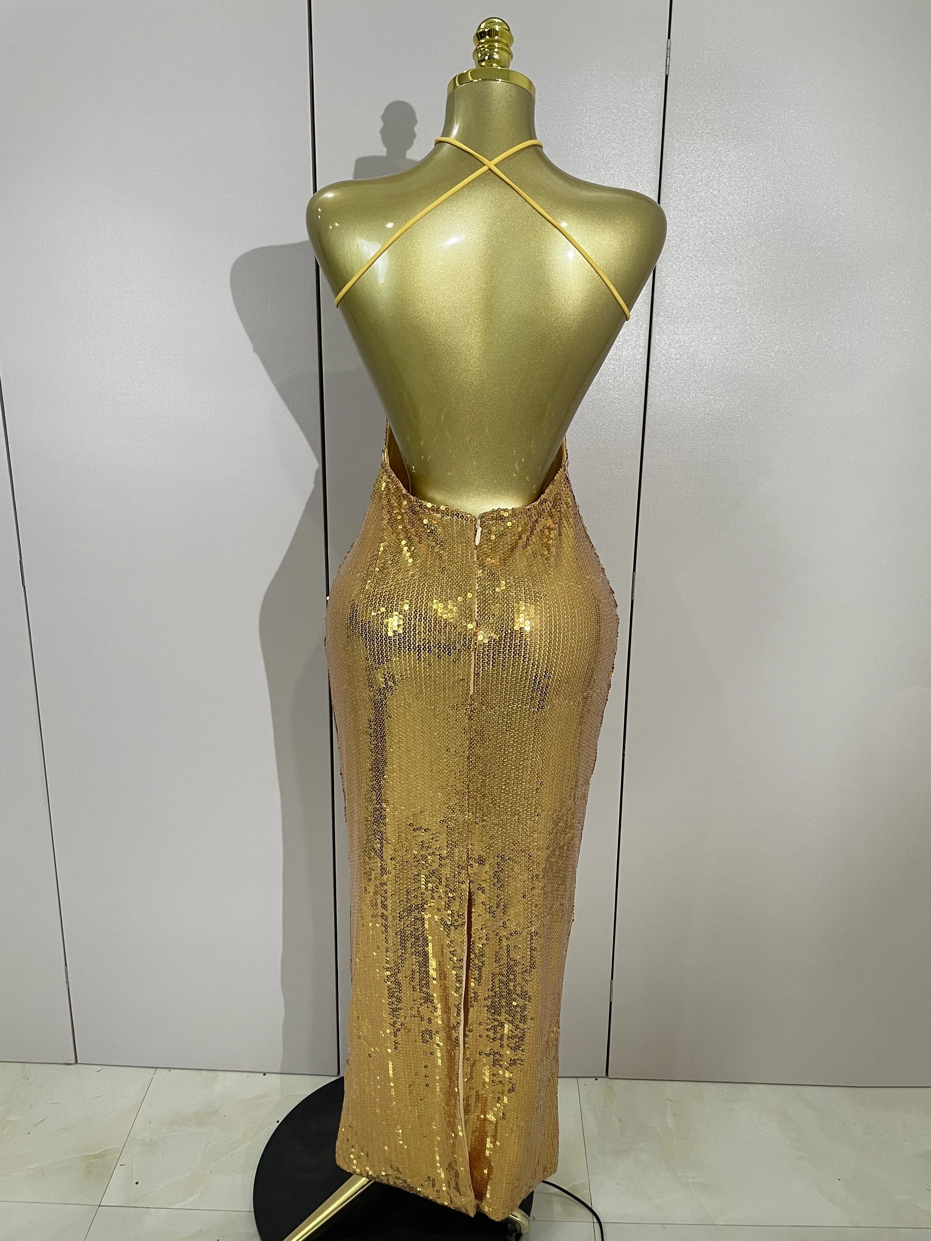 2025luxo brilhante ouro glitter lantejoulas sexy sem costas halter maxi vestido longo elegante festa à noite clube vestido de casamento convidado