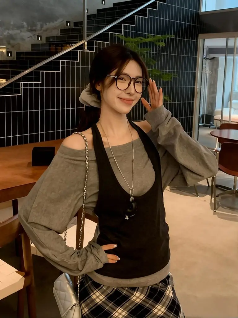 Fake Two Piece Halter Top Women Designer Long Sleeve Patchwork Basic Tees Sexy Backless Casual Fall T Shirt Spring Outwear