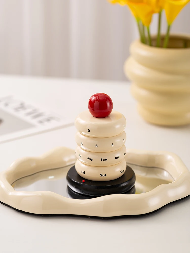 

【EpeiusHome】Home Furnishing decoration Rotating calendar
