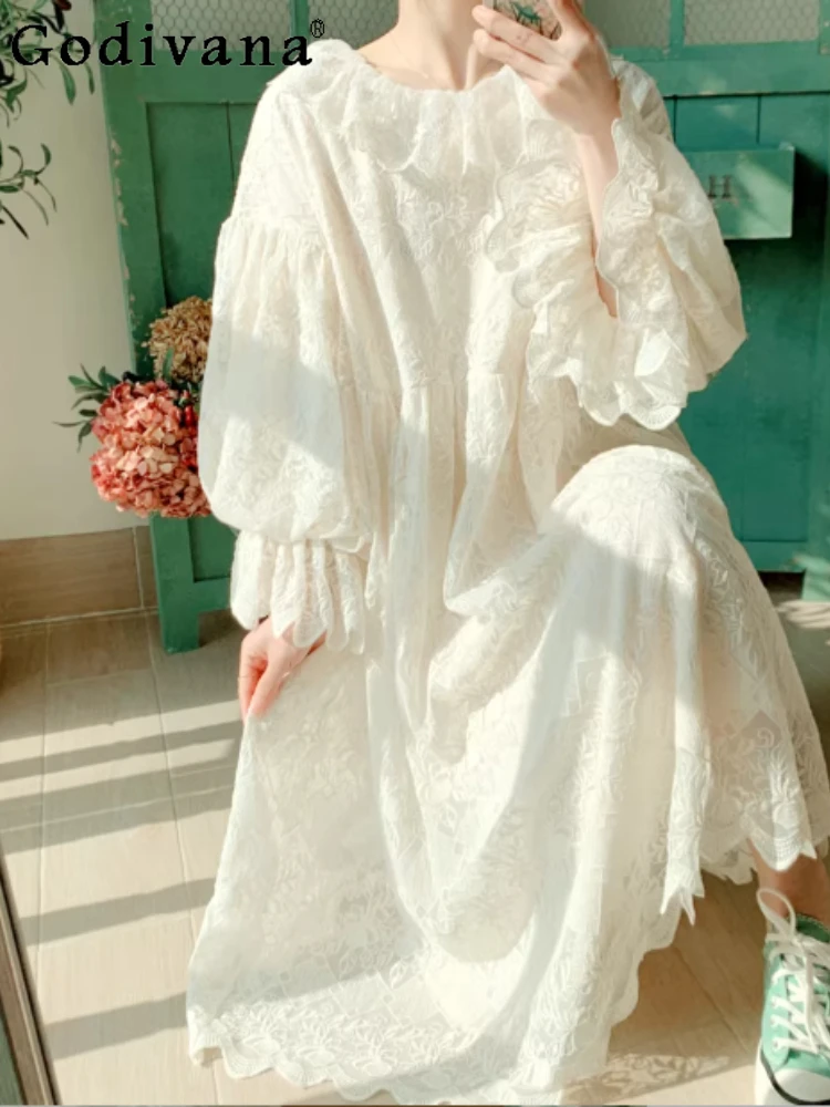 

Japanese Sweet Long Lantern Sleeve Loose Lace Court Dress Fashion Girl Versatile A-line Round Neck Age-reducing Apricot Dressed