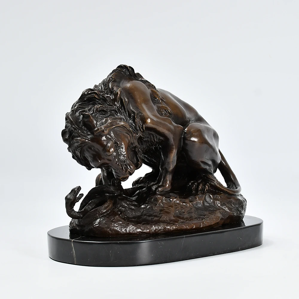 Lion Crushing A Serpent Statue by Antoine Louis Barye Bronze Replica French Famous Sculpture Handcrafts for Home Decoration