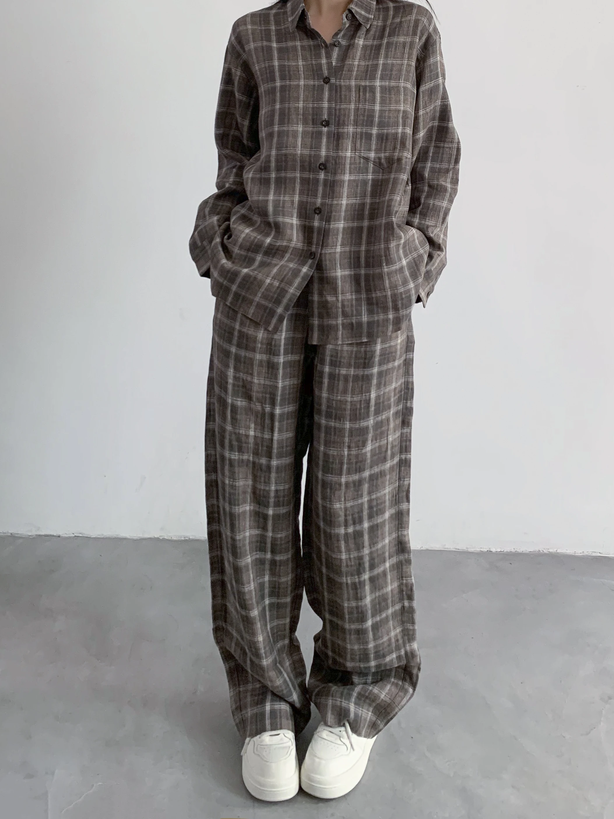 

Весна 2026: Женские свободные повседневные брюки из льна в клетку, прямые, с высокой талией, комфортные, премиум-качество